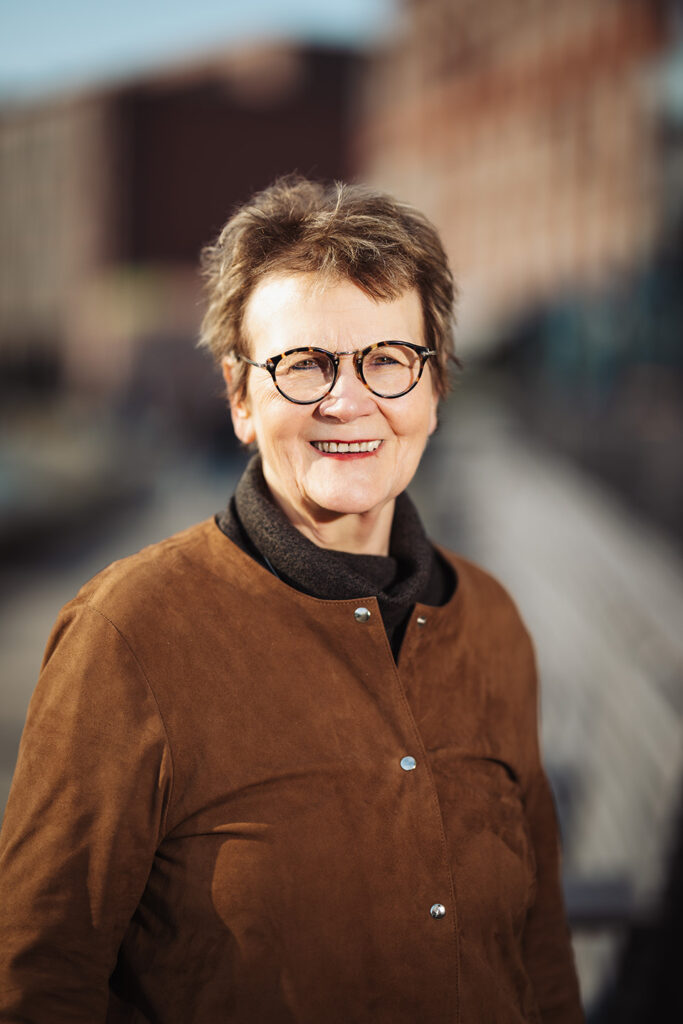 Portätfoto Bernadette Grawe